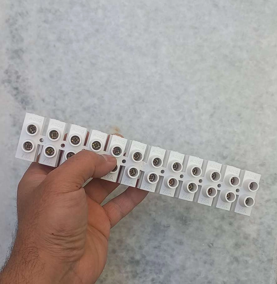 ترمینال برق