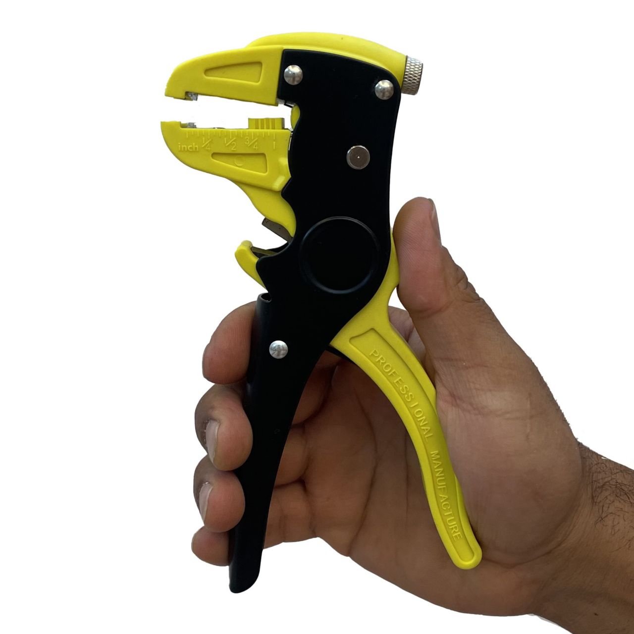 سیم لخت کن کلاغی ۷ اینچ مدل HS700D در حال استفاده